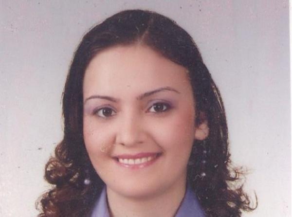 Emine  Çağrı  BOYRAZ - İNGİLİZCE ÖĞRETMENİ